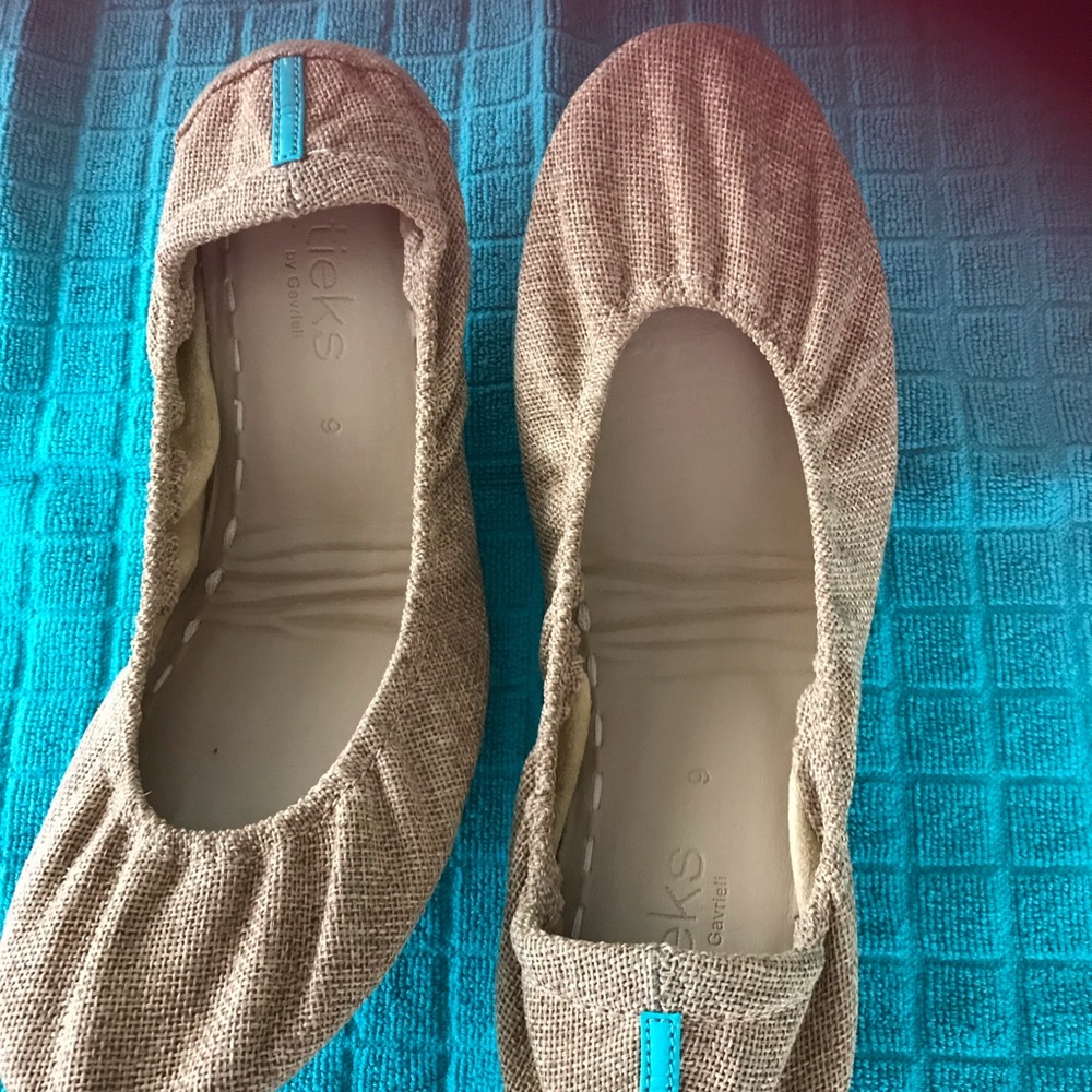 Tieks size 9